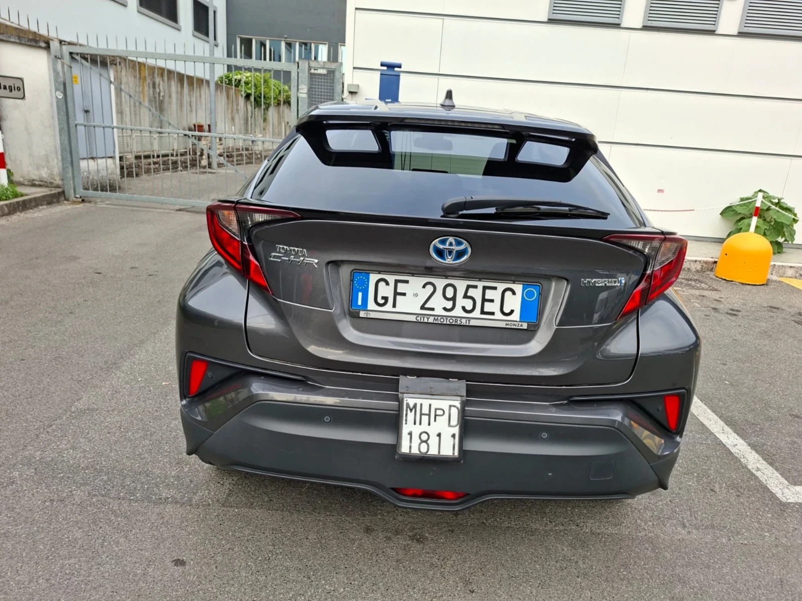 Toyota C-HR 1.8 ������/122��/FACE LIFT/������� ����/ | Mobile.bg � ����������� 5