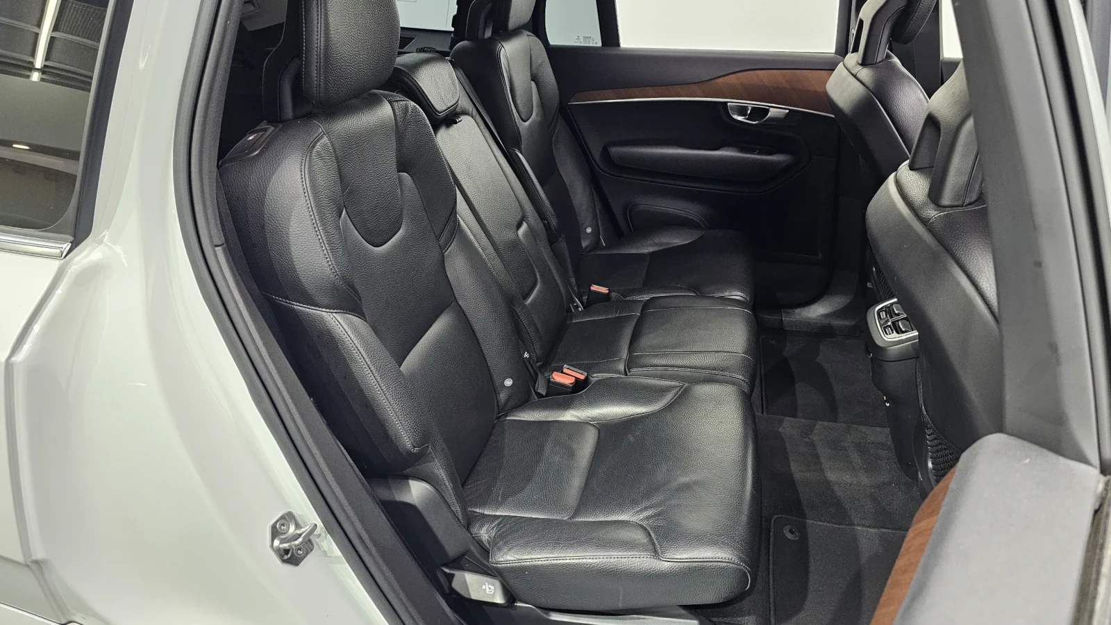 Volvo Xc90 D5 Momentum, снимка 10 - Автомобили и джипове - 54790326