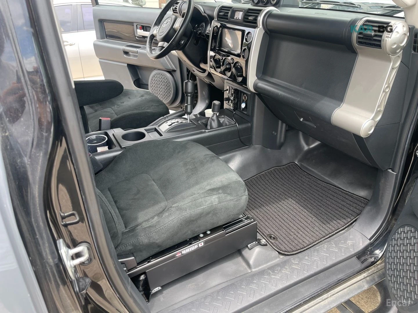 Toyota Fj cruiser 4.0/LIFT/OFF-ROAD BUILD, снимка 13 - Автомобили и джипове - 54860610