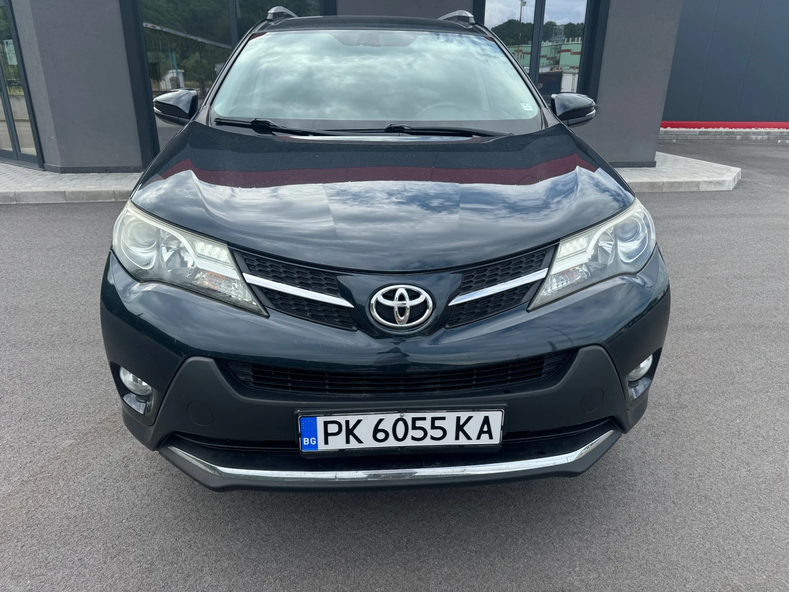 Toyota Rav4 2.2D4D-Обслужен, снимка 2 - Автомобили и джипове - 55161172