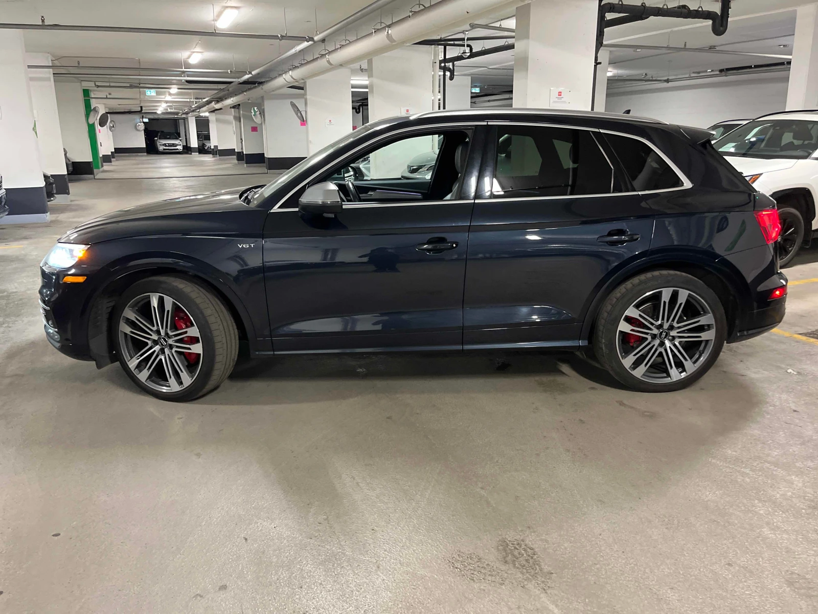 Audi SQ5 * Technik * CARFAX * ОТ ПРЕДСТАВИТЕЛСТВО * , снимка 2 - Автомобили и джипове - 55842354