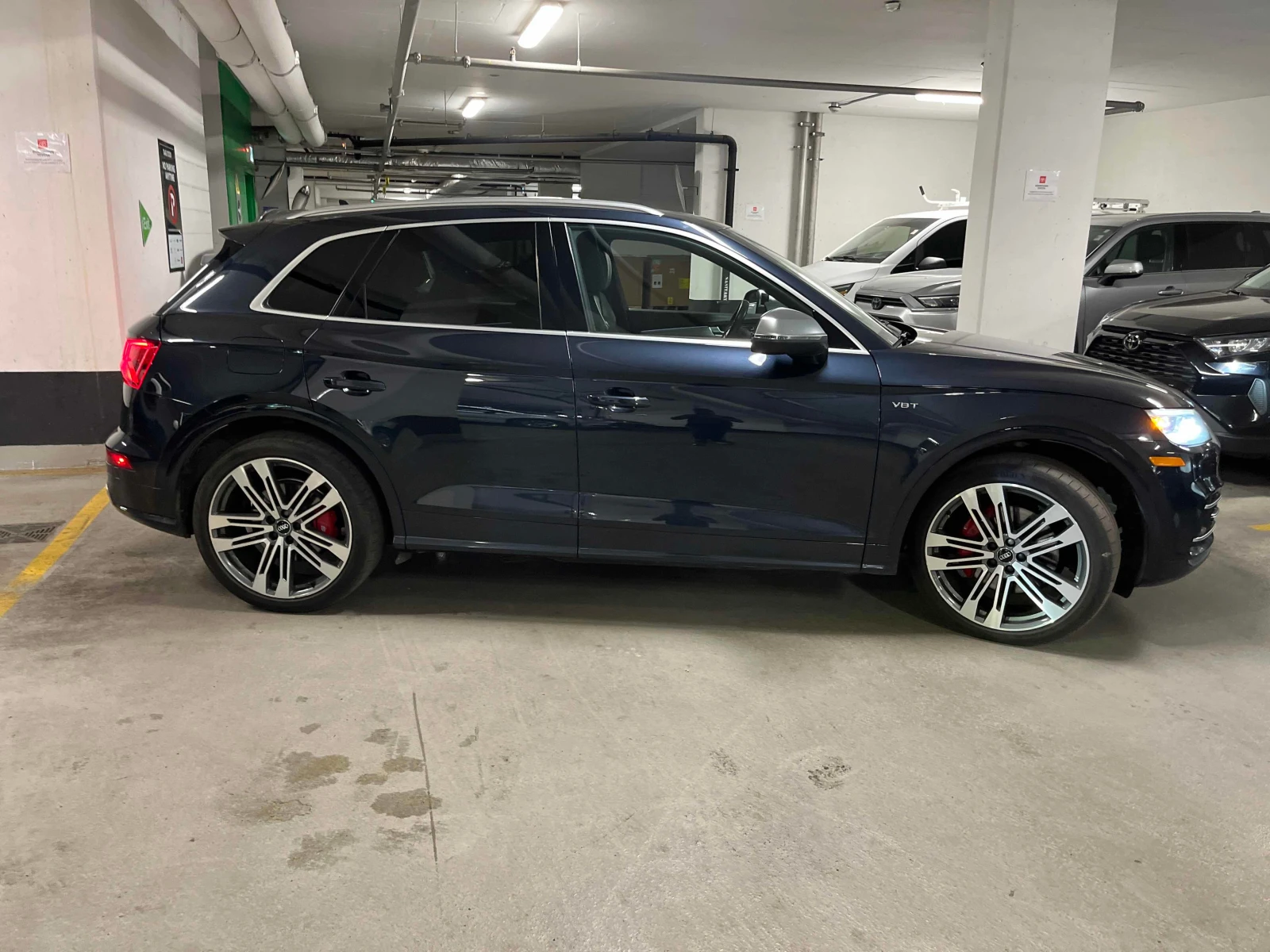 Audi SQ5 * Technik * CARFAX * ОТ ПРЕДСТАВИТЕЛСТВО * , снимка 3 - Автомобили и джипове - 55842354