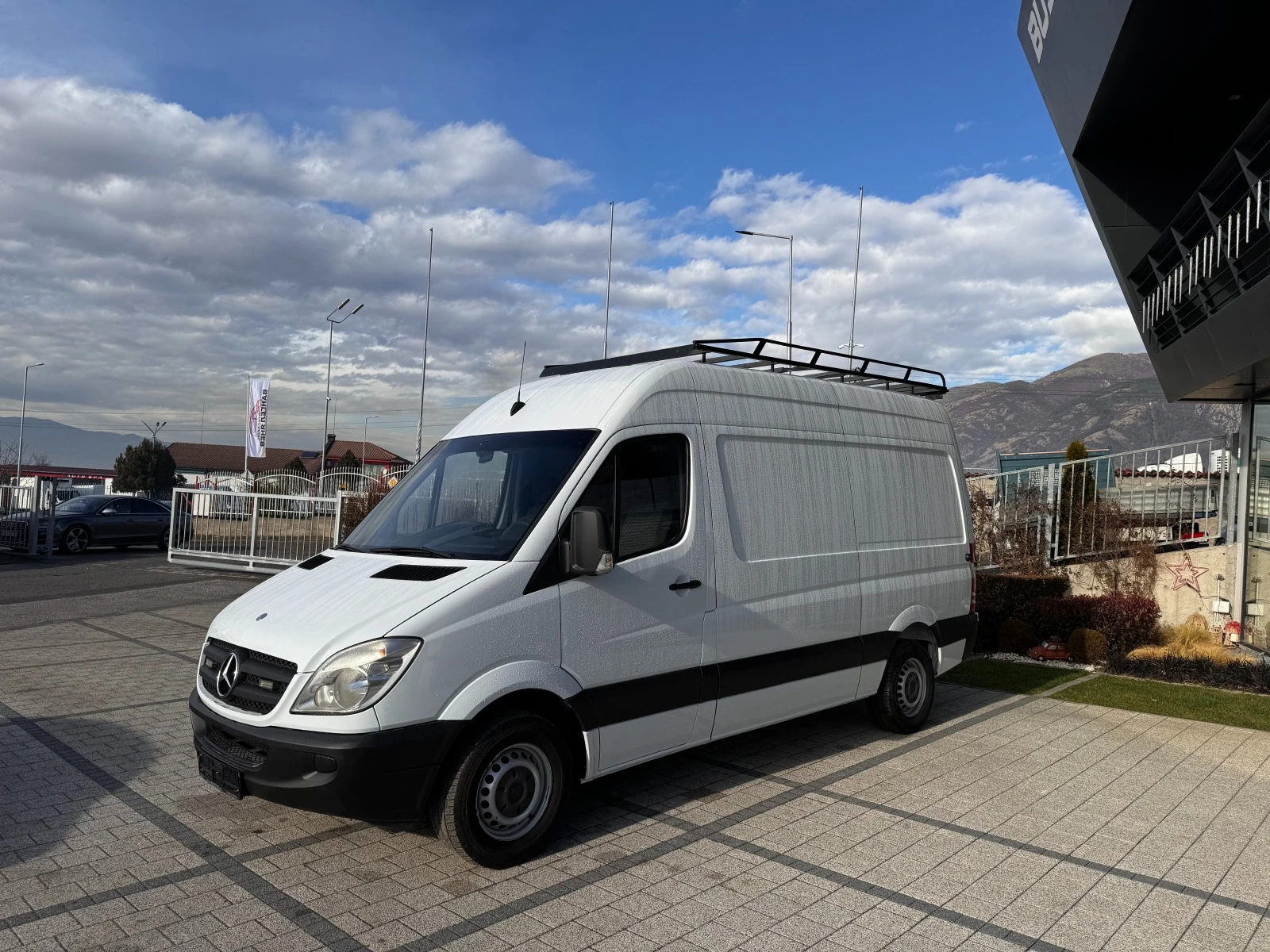 Mercedes-Benz Sprinter 313 CDI Клима L2H2 - изображение 2