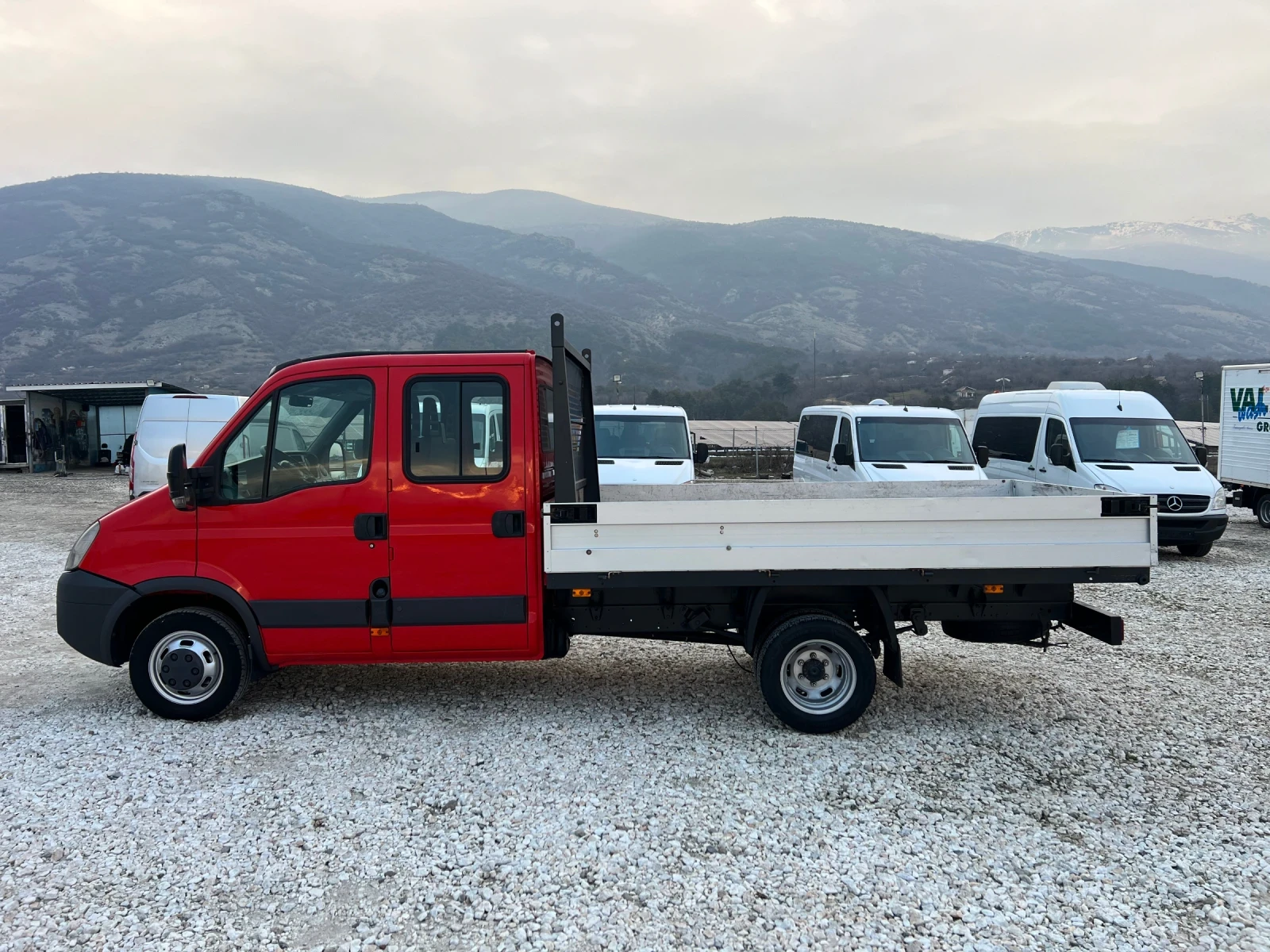 Iveco 35c15 7 МЕСТА 3.40 М - изображение 4