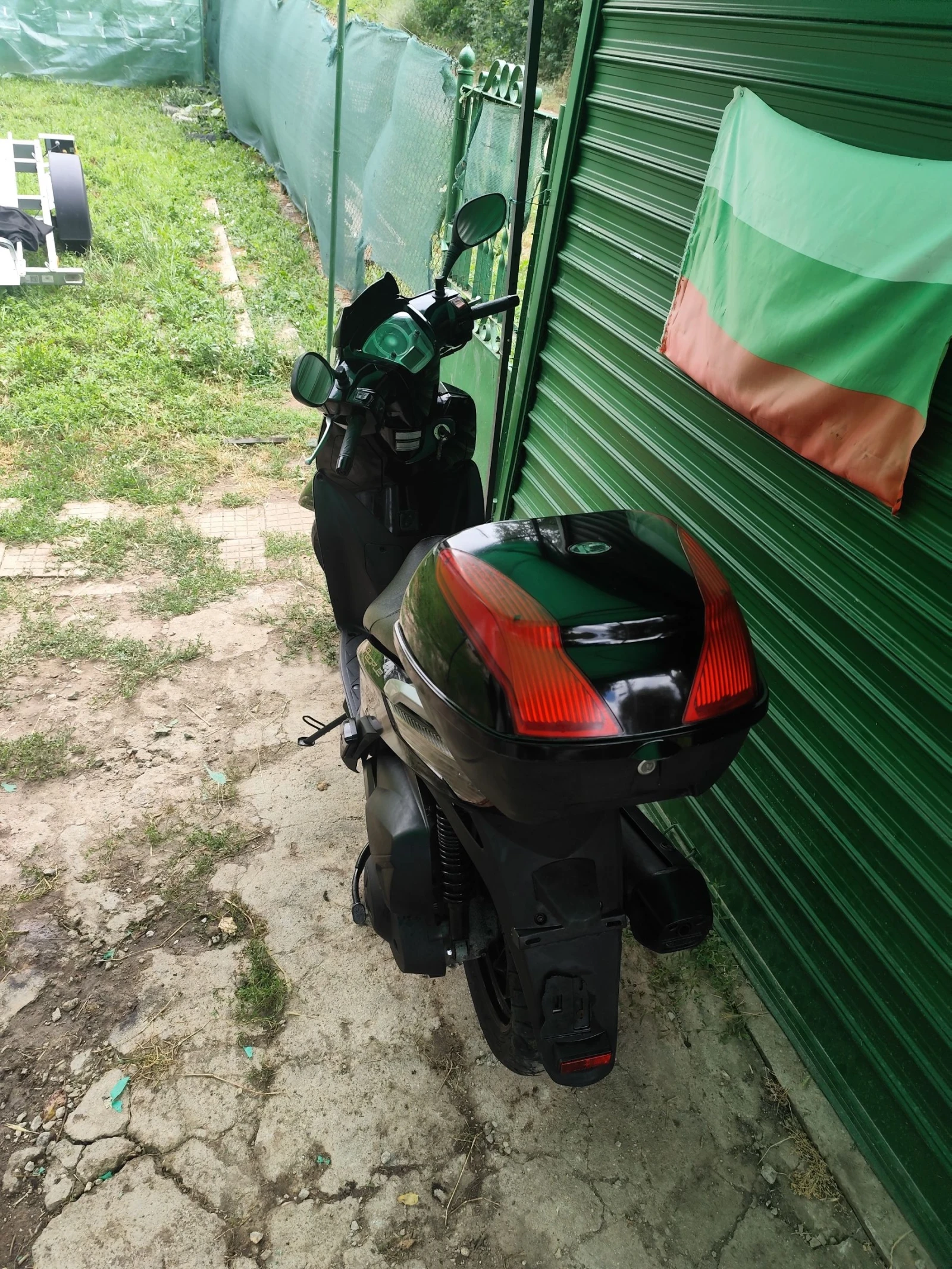 Kymco People GTI 200, снимка 9 - Мотоциклети и мототехника - 55207548