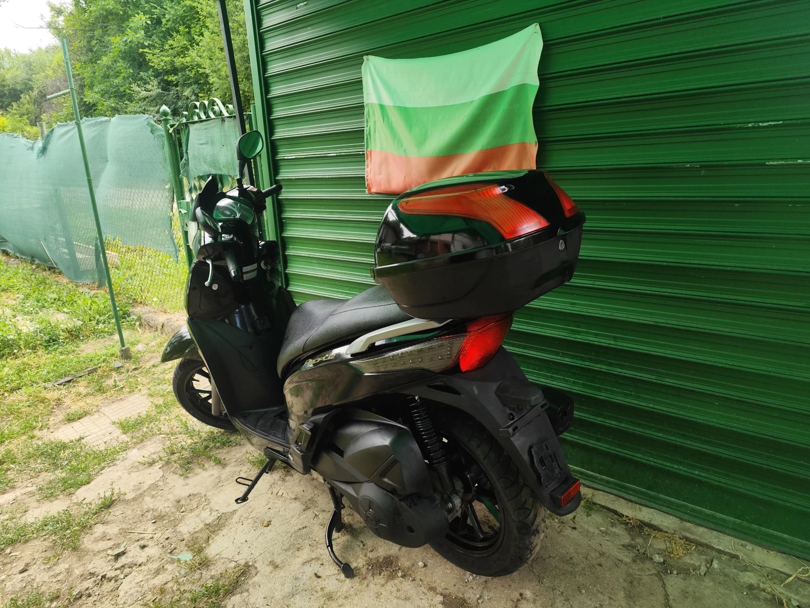 Kymco People GTI 200, снимка 4 - Мотоциклети и мототехника - 55207548