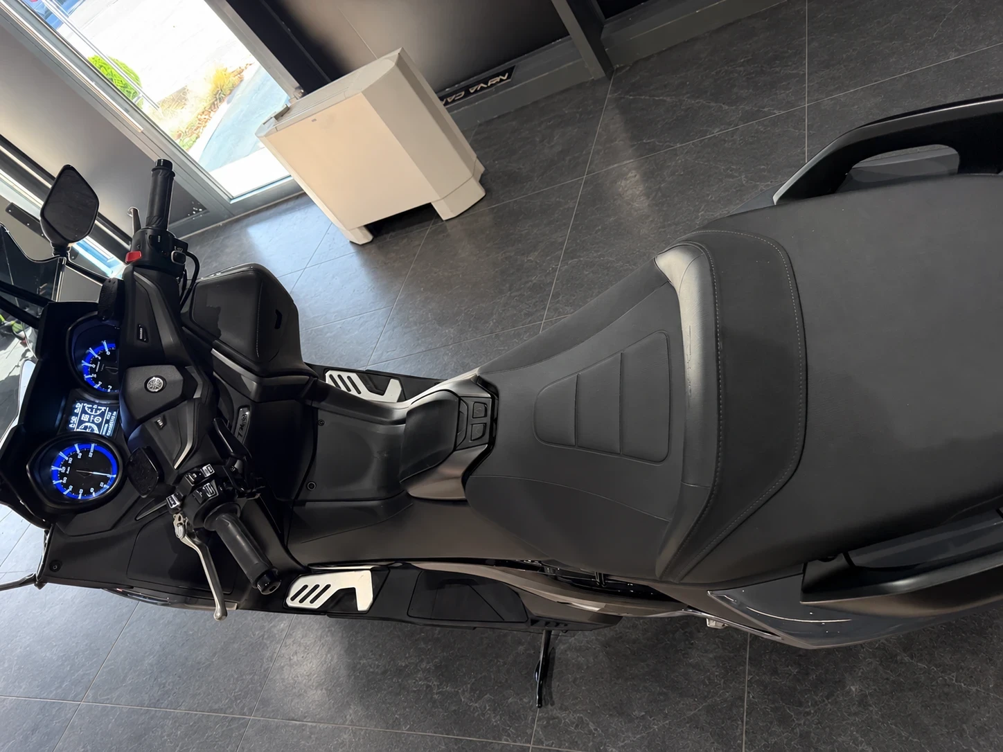 Yamaha T-max 560 | Mobile.bg � ����������� 6
