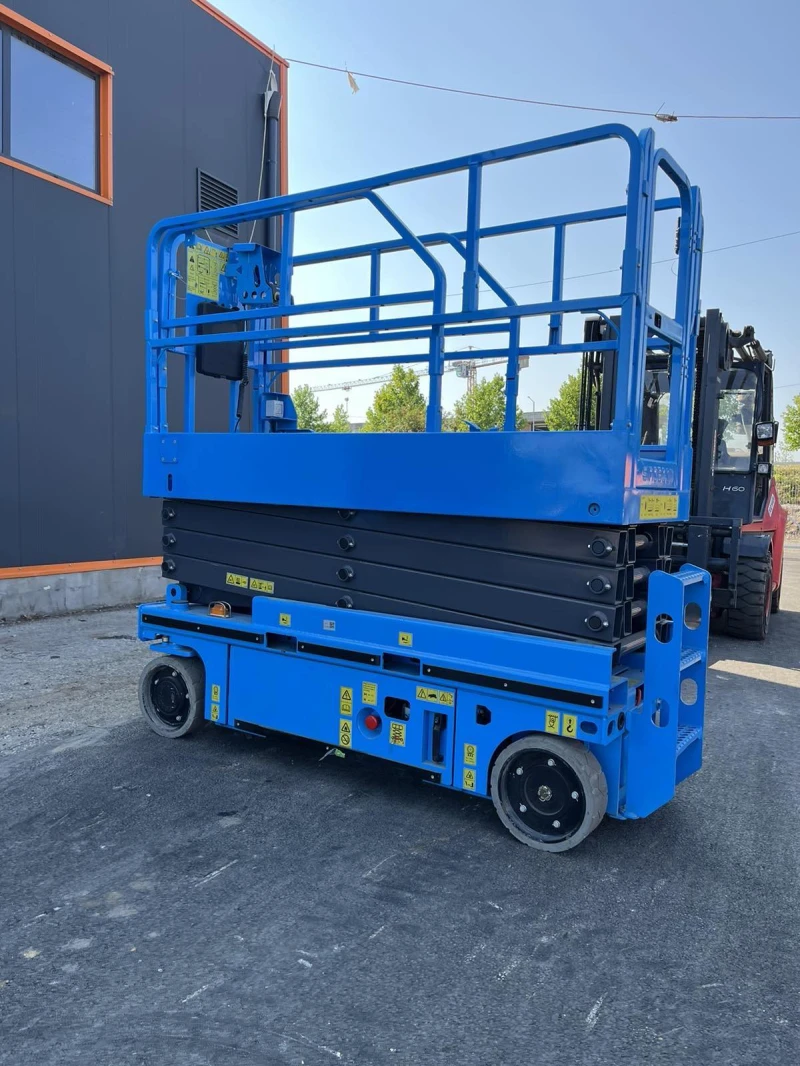 Автовишка Друга марка, снимка 2 - Индустриална техника - 51810277