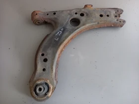 Носач преден ляв Фолксваген Голф 4 1.4Б (к)