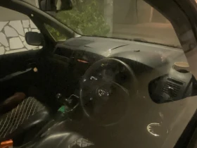 Toyota Corolla verso, снимка 8