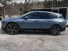 BMW iX * xDrive40 * 360 * 2 КЛЮЧА * ПОДГРЕВИ * ПАНОРАМА, снимка 2