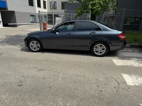 Mercedes-Benz C 180, снимка 2