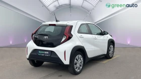 Toyota Aygo 1.0i X-Play, снимка 2