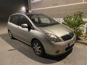 Toyota Corolla verso, снимка 2