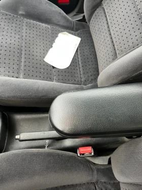 VW Golf - 1300 € / 2542.58 лв. - 82920982 10