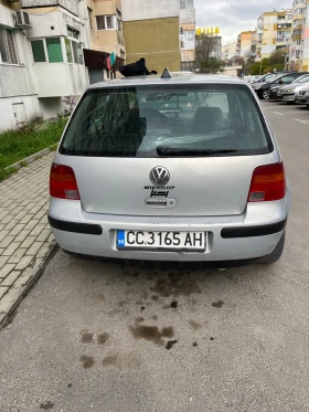 VW Golf - 1300 € / 2542.58 лв. - 82920982 7