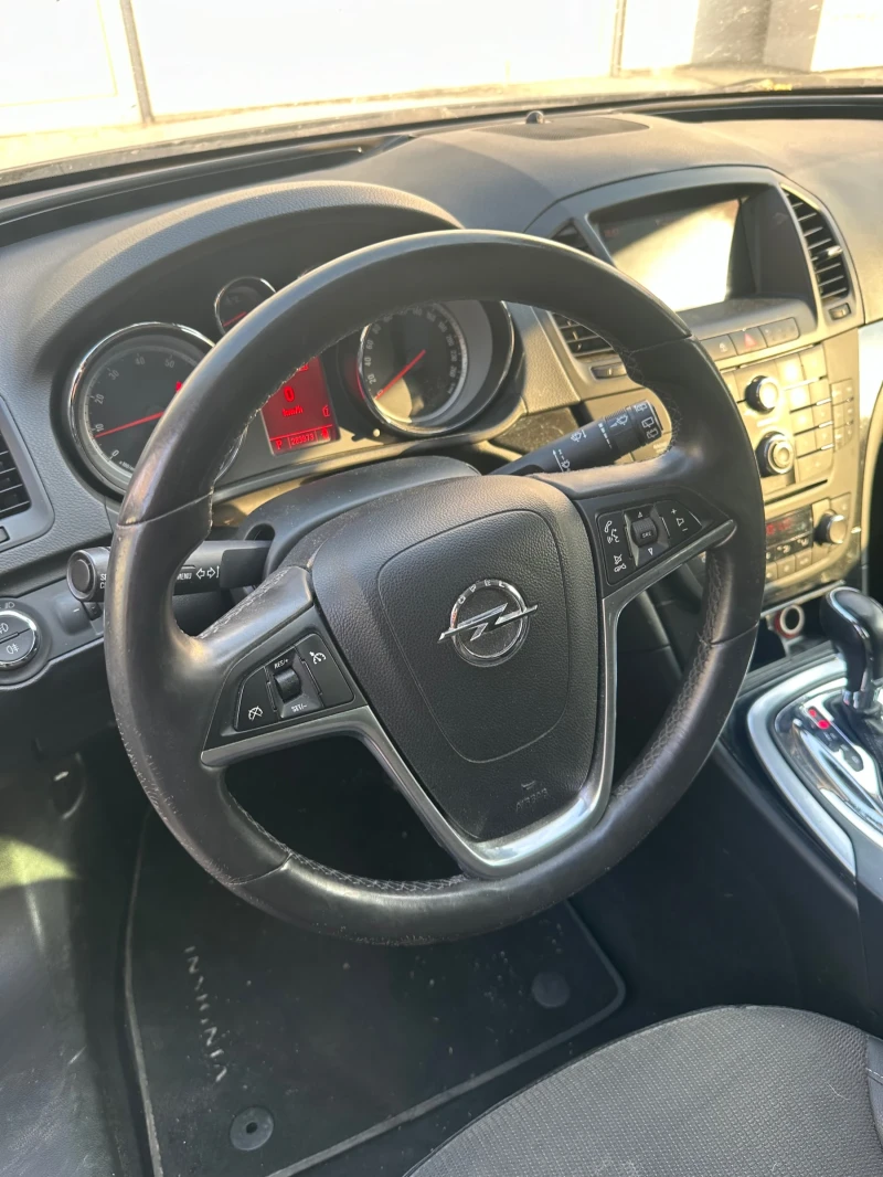 Opel Insignia 2.8t/4x4/Avtomat/CH, снимка 7 - Автомобили и джипове - 47143894