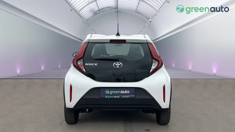 Toyota Aygo 1.0i X-Play, снимка 5 - Автомобили и джипове - 47241108