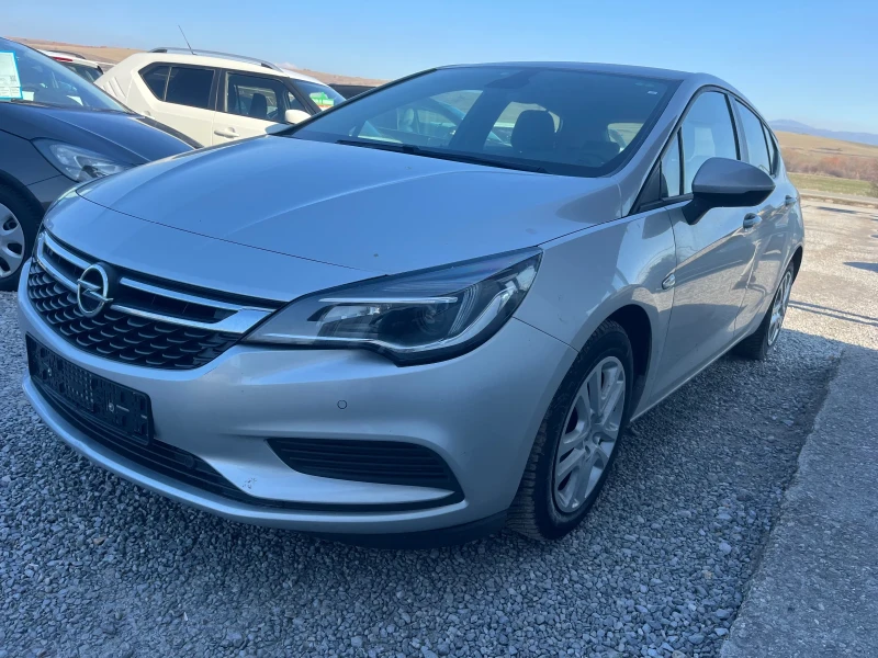 Opel Astra 1.6 CDTi, снимка 1 - Автомобили и джипове - 49024719