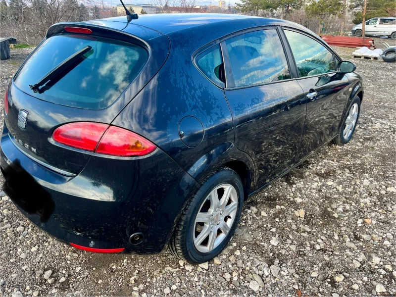 Seat Leon 1.6 Бензин-Газ, снимка 5 - Автомобили и джипове - 49363814