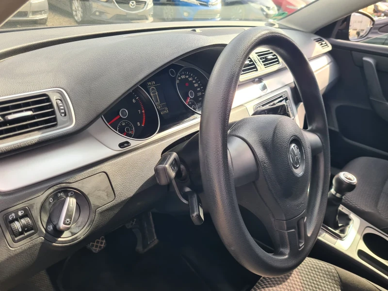 VW Passat 1.4  TSI.NAVI., снимка 11 - Автомобили и джипове - 49491860