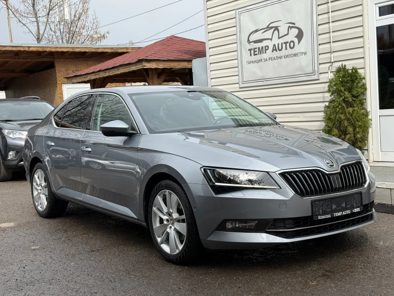 Skoda Superb 2.0TDI* 190к.с* СЕРВИЗНА КНИЖКА С ПЪЛНА ИСТОРИЯ , снимка 3 - Автомобили и джипове - 49815368