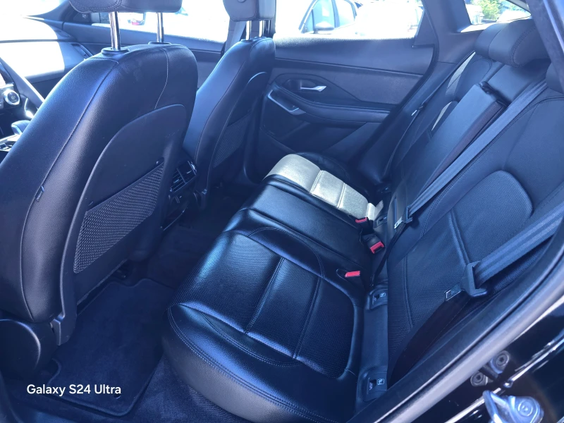 Jaguar E-pace 2.0D-204K.C-4X4-NAVI-CAMERI-EURO6, снимка 8 - Автомобили и джипове - 50140995