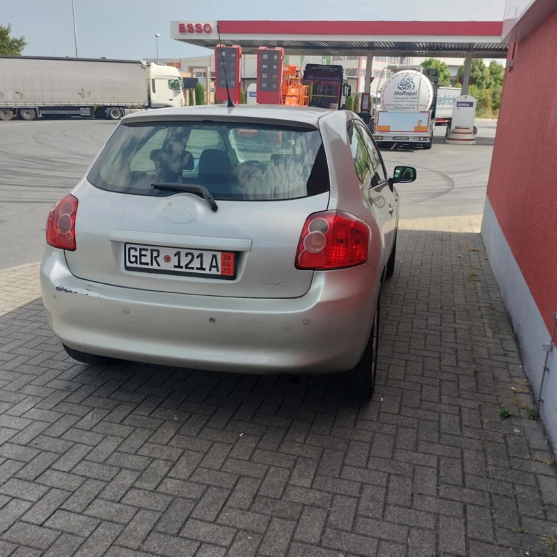 Toyota Auris, снимка 5 - Автомобили и джипове - 52606239