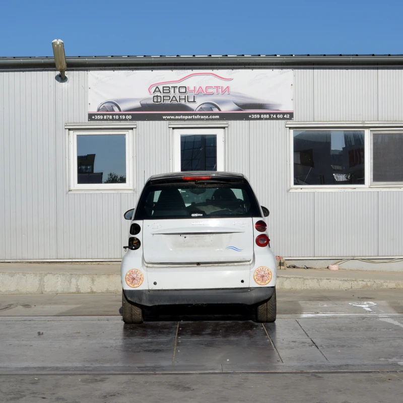 Smart Fortwo 1.0 i, снимка 4 - Автомобили и джипове - 51769555