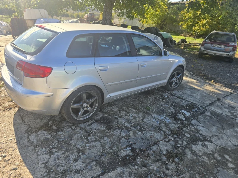 Audi A3 Sportback , снимка 4 - Автомобили и джипове - 52495487