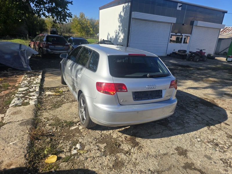 Audi A3 Sportback , снимка 2 - Автомобили и джипове - 52495487