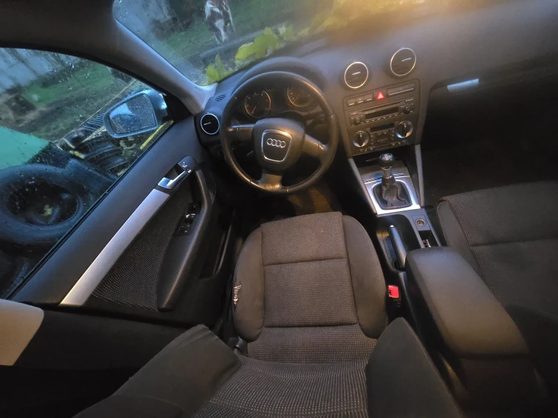 Audi A3 Sportback , снимка 8 - Автомобили и джипове - 52495487