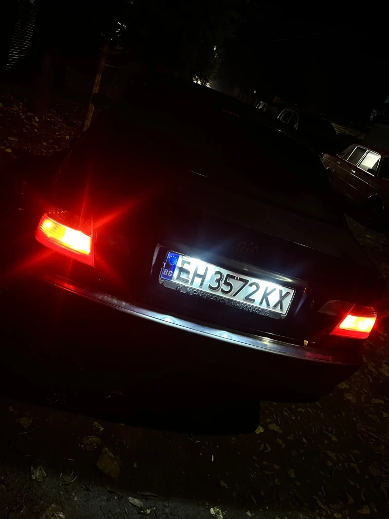 BMW 318 1.8, снимка 3 - Автомобили и джипове - 52717694