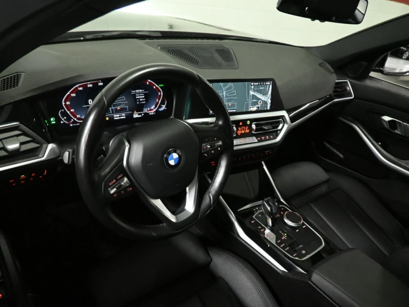BMW 330 * 330i xDrive No Accident Digital Dash Navigation , снимка 11 - Автомобили и джипове - 52991195