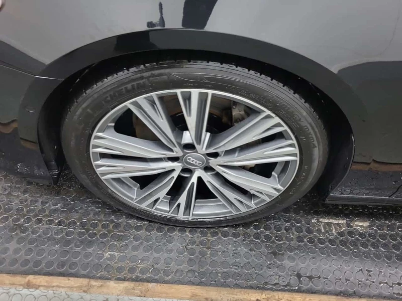 Audi A6 * TECHNIK * CARFAX * , снимка 17 - Автомобили и джипове - 53566523