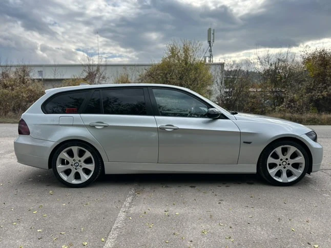 BMW 320, снимка 4 - Автомобили и джипове - 52417641