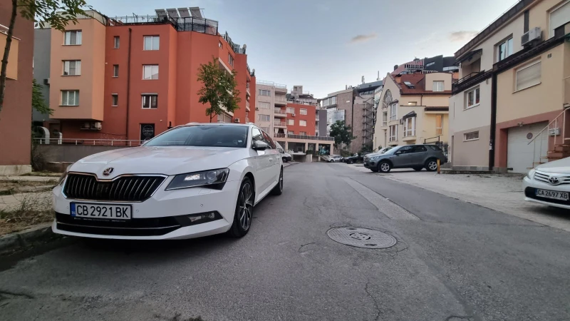 Skoda Superb - 38800 лв. / 19838.12 € - 53298235 1