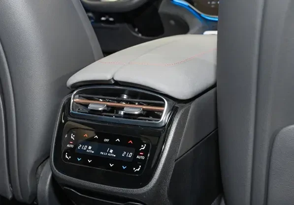 Mercedes-Benz EQS 53 AMG 4Matic+ = Night Package = Гаранция, снимка 14 - Автомобили и джипове - 53606530