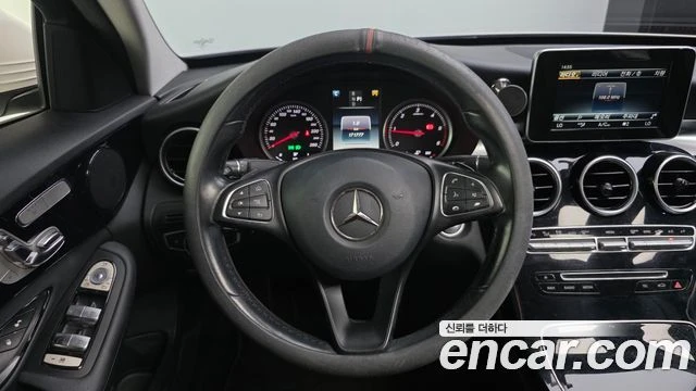 Mercedes-Benz C 200, снимка 13 - Автомобили и джипове - 56077575