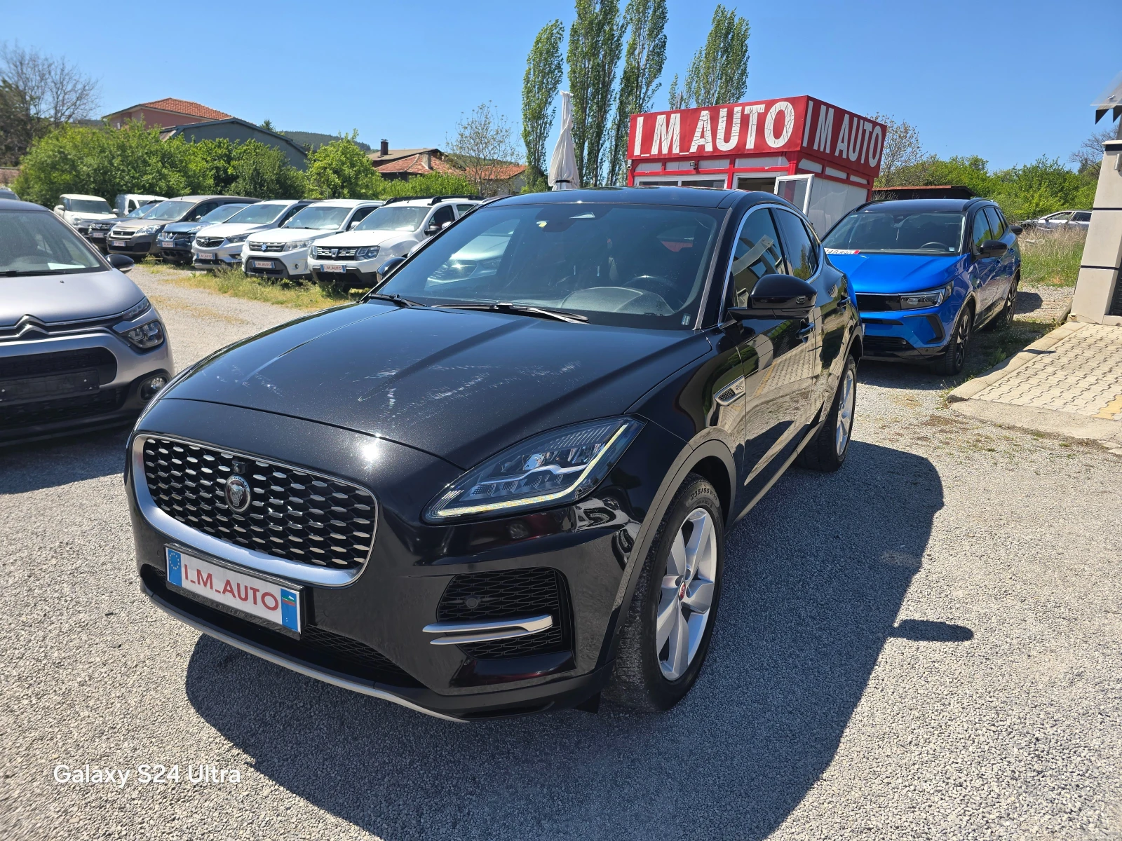 Jaguar E-pace 2.0D-204K.C-4X4-NAVI-CAMERI-EURO6, снимка 1