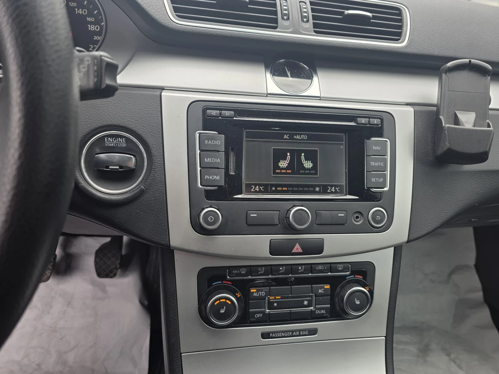 VW Passat B 7 NAVI, снимка 9 - Автомобили и джипове - 49491860