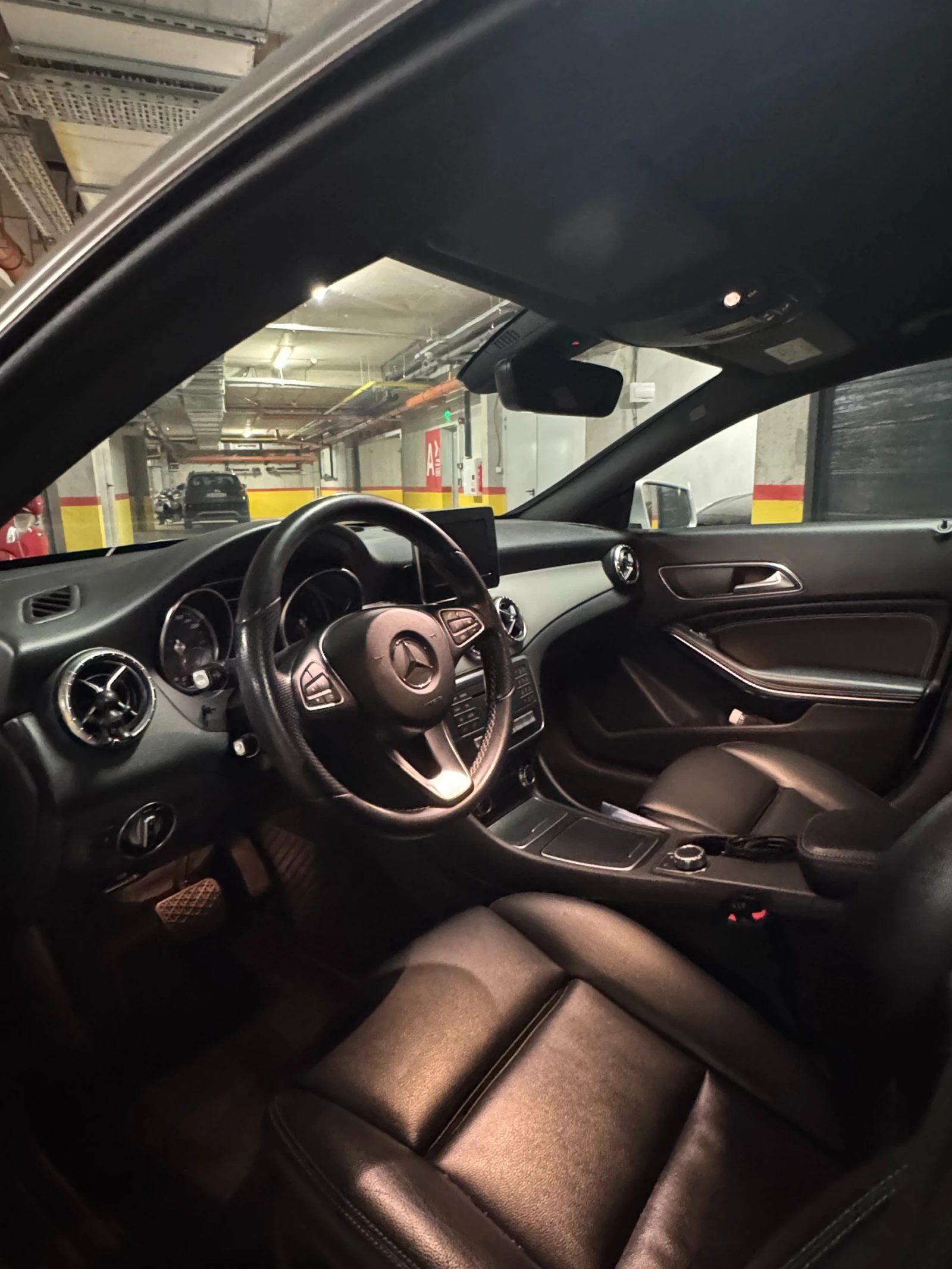 Mercedes-Benz CLA 180  - изображение 10