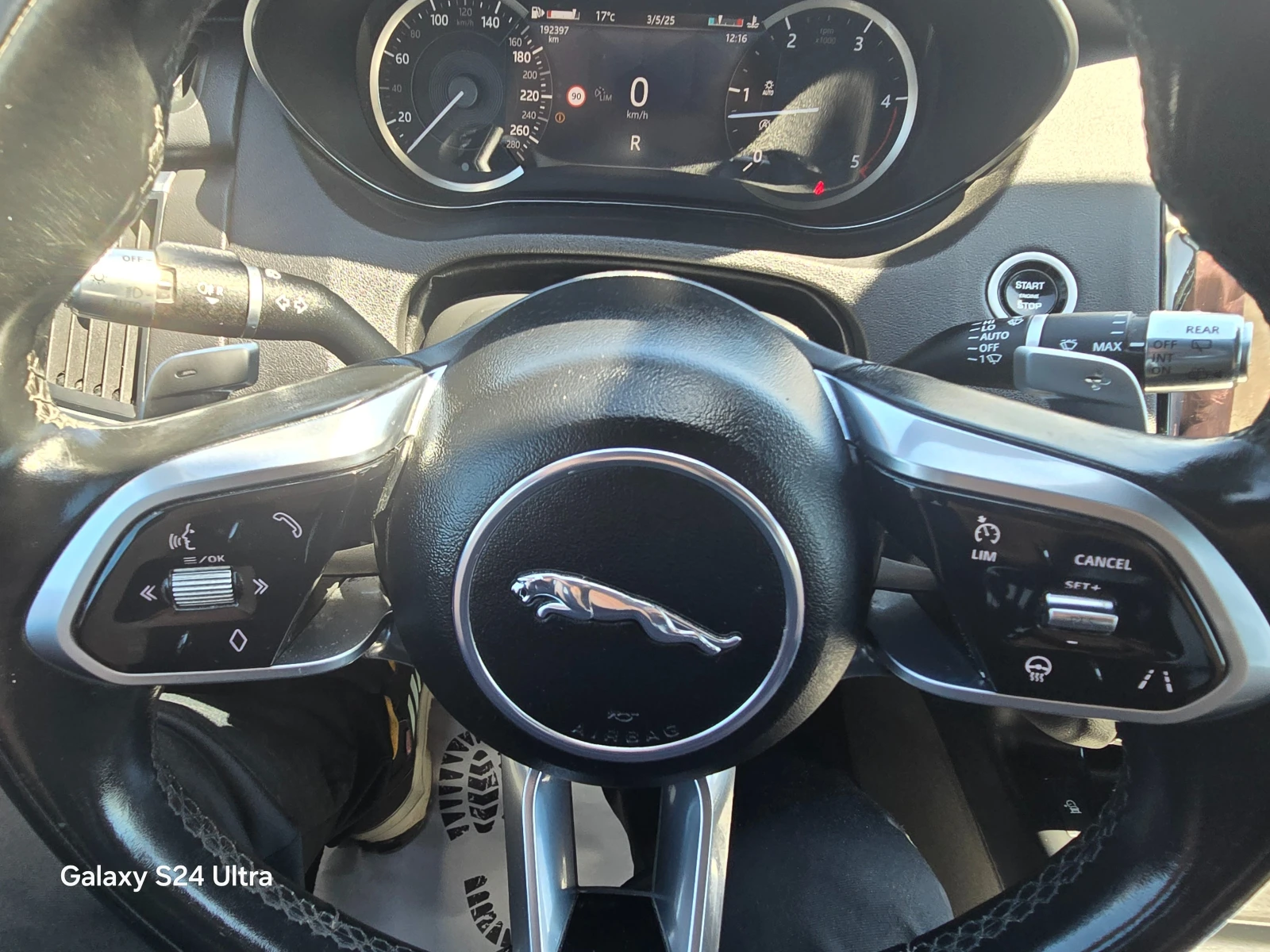 Jaguar E-pace 2.0D-204K.C-4X4-NAVI-CAMERI-EURO6 | Mobile.bg   16