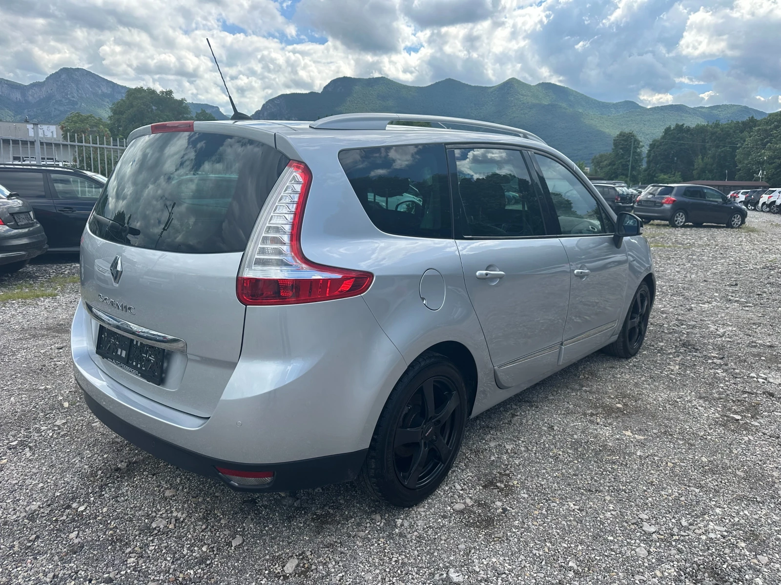 Renault Grand scenic 1.5DCI 110kc FACE X-MOD NAVI - изображение 5