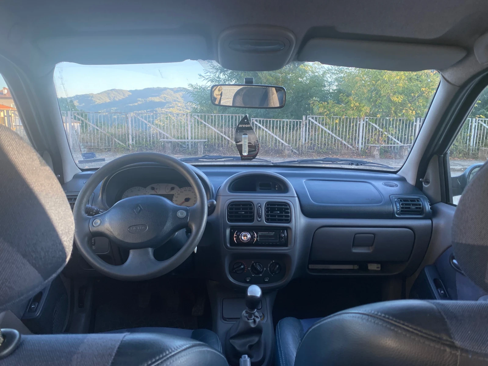 Renault Clio 1.9 dTi - изображение 6