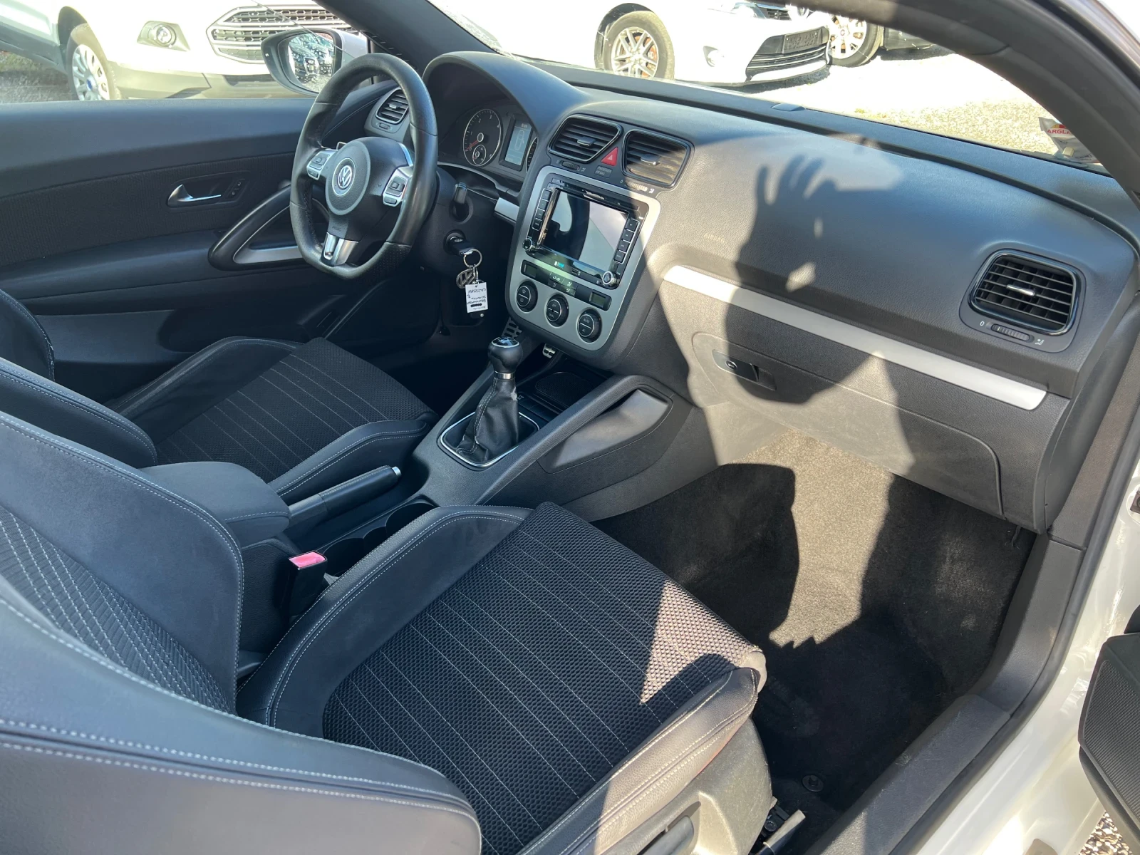 VW Scirocco 2.0TDI Navi- Sport - изображение 7