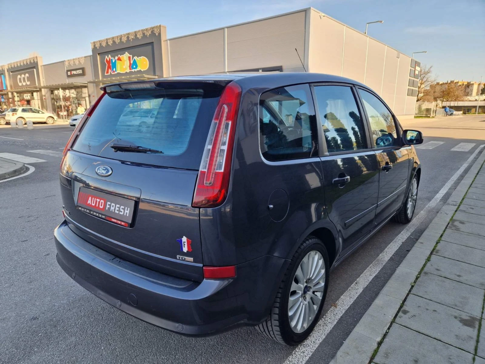 Ford C-max 1.8 / 116 ..TITANIUM | Mobile.bg   4