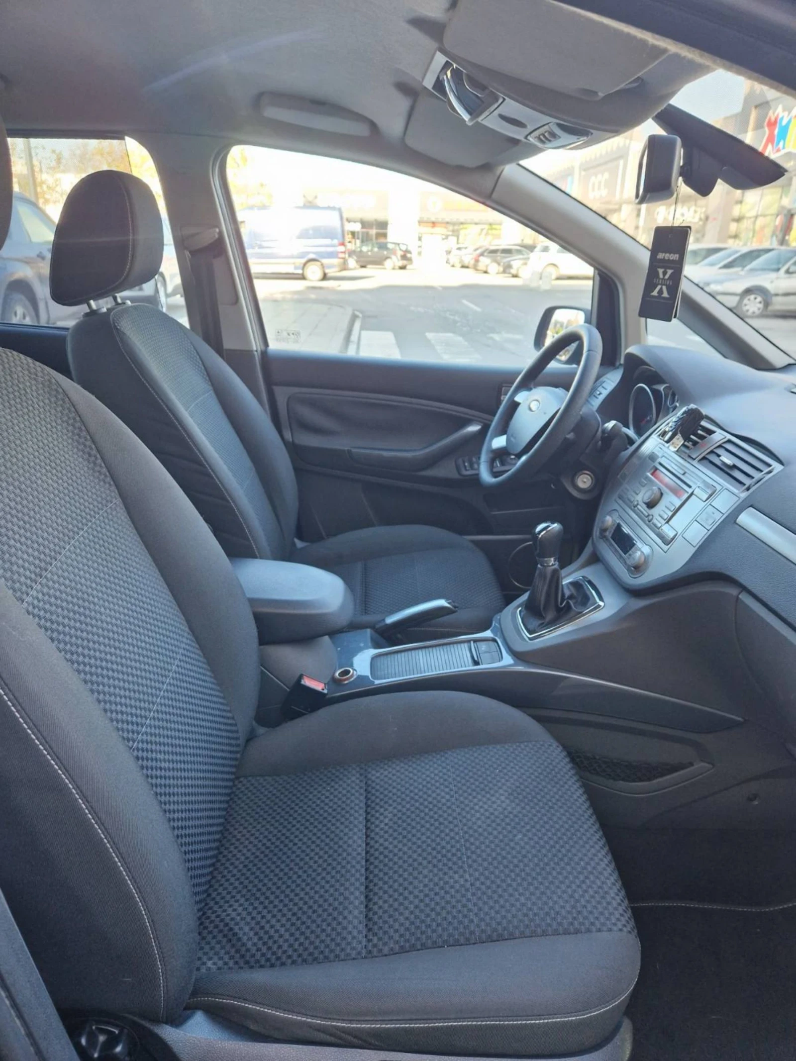 Ford C-max 1.8 / 116 ..TITANIUM | Mobile.bg   7