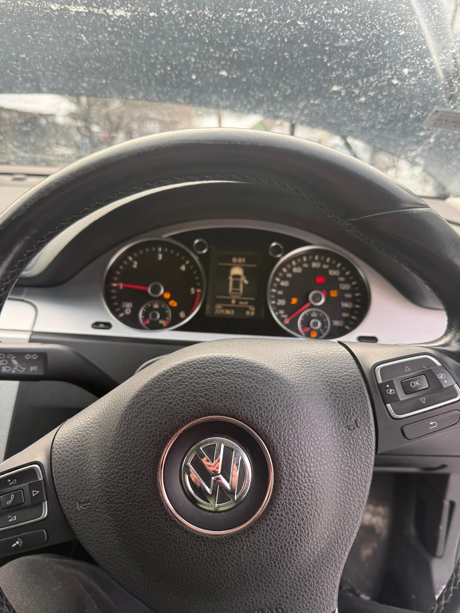 VW Passat 2.0 TDI 170 - изображение 7