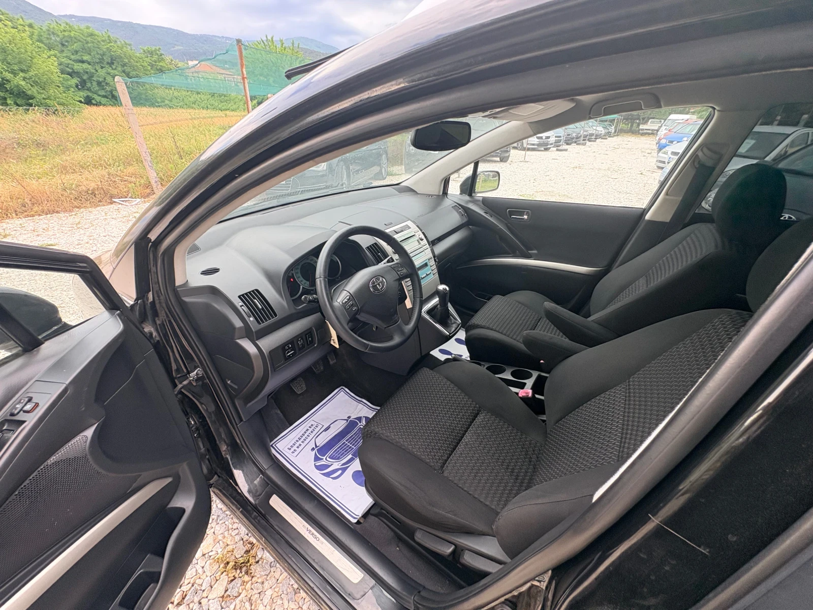 Toyota Corolla verso 7 mesten Facelift 4D4 - 2.2 - 136 �� | Mobile.bg � ����������� 12